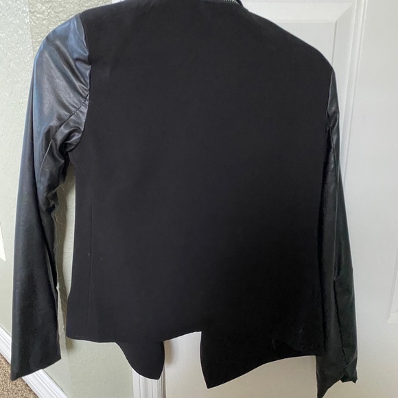 Jacket - Picture 2 of 2